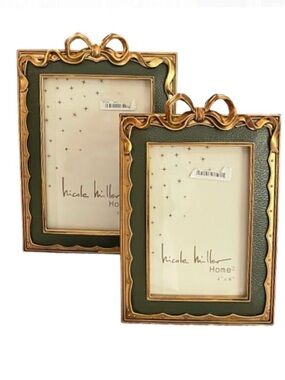 🆕- Set/2 Nicole Miller Green and Gold Decorative Bow Picture Frames 5x7/4x6